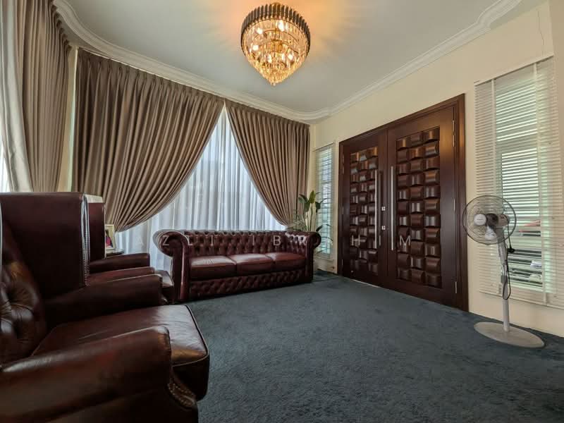 Rumah Berkembar untuk Dijual di Sungai Merab (Dengkil) - Azli Ibrahim - Living Room - PropertyGuru.com.my