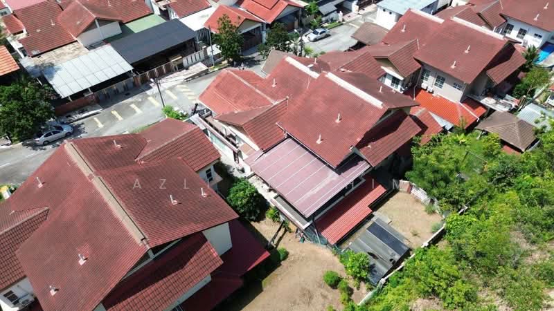 Rumah Berkembar untuk Dijual di Sungai Merab (Dengkil) - Azli Ibrahim - Exterior - PropertyGuru.com.my