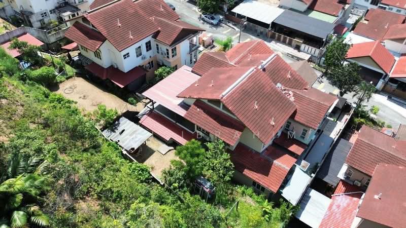 Rumah Berkembar untuk Dijual di Sungai Merab (Dengkil) - Azli Ibrahim - Exterior - PropertyGuru.com.my