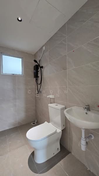 Kondominium untuk Disewa di Pitta Residensi - Cayden Chin - Bathroom - PropertyGuru.com.my