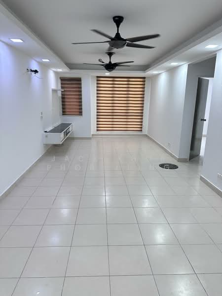 Apartment for Rent at Seri Baiduri - Jack Khor Phor Jiing - Living Room - PropertyGuru.com.my