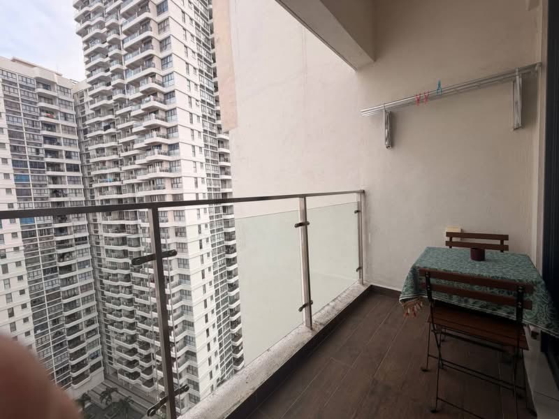 Kondominium untuk Disewa di Bay Point @ Country Garden Danga Bay - NG ZEN XI - Balcony - PropertyGuru.com.my