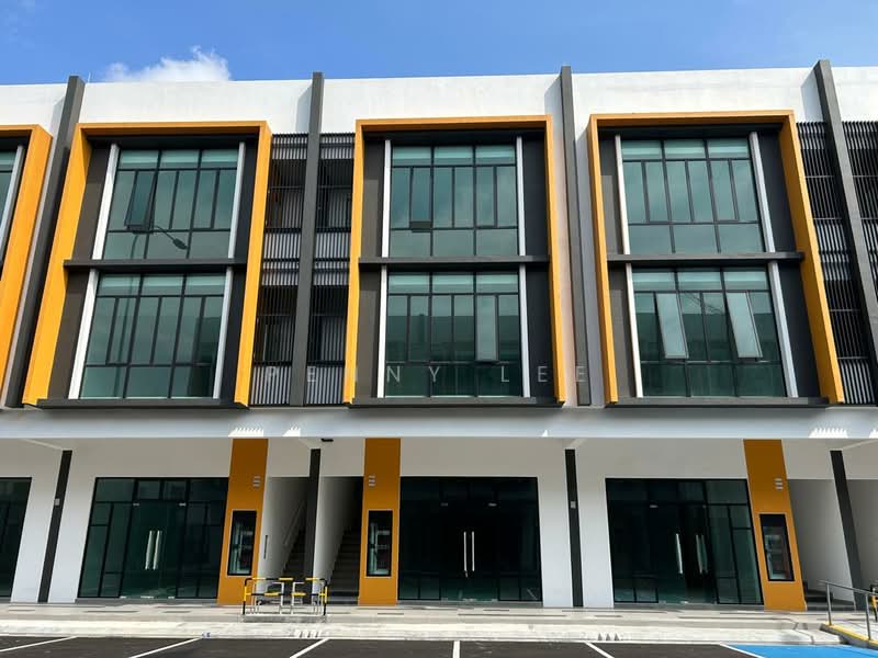 Kedai / Pejabat untuk Disewa di Bandar Baru Permas Jaya (Permas Jaya) - Penny Lee - Exterior - PropertyGuru.com.my