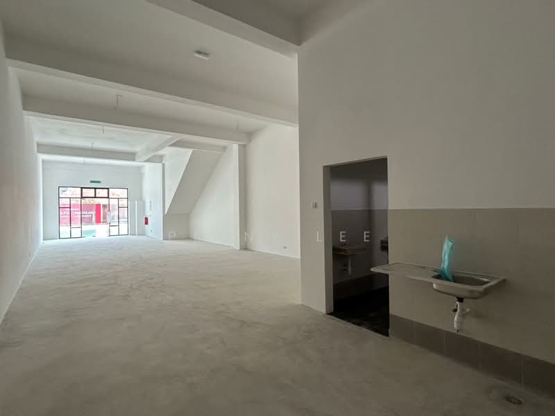 Kedai / Pejabat untuk Disewa di Bandar Baru Permas Jaya (Permas Jaya) - Penny Lee - Interior - PropertyGuru.com.my