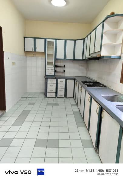 Rumah Teres 2-Tingkat untuk Dijual di Usj 16 (Subang Jaya) - Cindy Ng - Kitchen - PropertyGuru.com.my