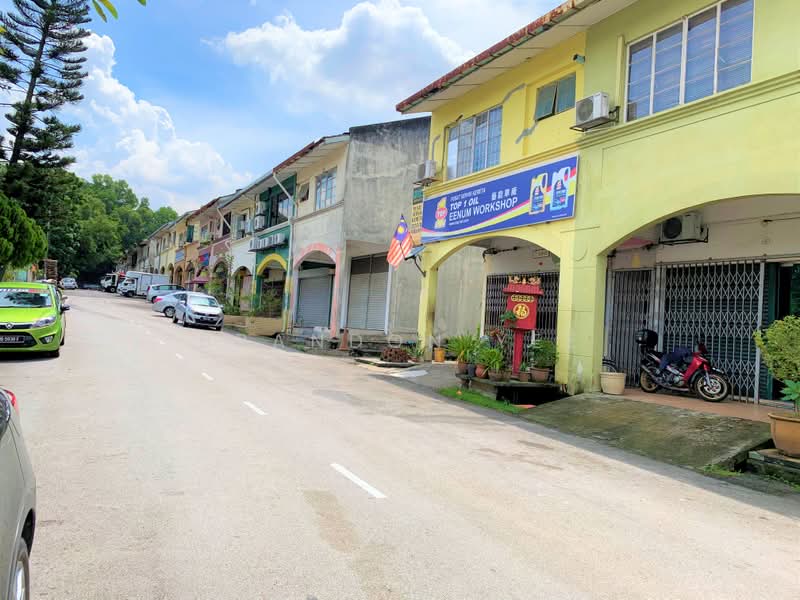 Kedai untuk Disewa di Taman Bukit Belimbing (Balakong) - Brandon Yee - Exterior - PropertyGuru.com.my