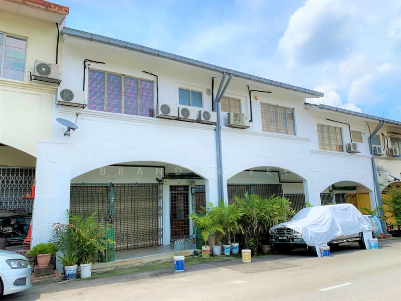 Kedai untuk Disewa di Taman Bukit Belimbing (Balakong) - Brandon Yee - Exterior - PropertyGuru.com.my