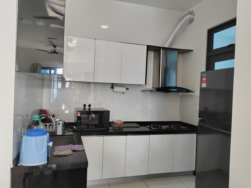 Condominium for Rent at Queens Residences Q1 @ Queens Waterfront - CS Ung - Kitchen - PropertyGuru.com.my