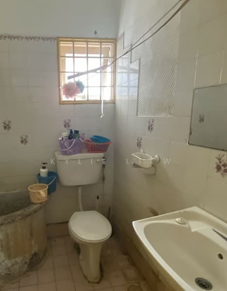 Pangsapuri untuk Dijual di Baiduri - Kylie Liew - Bathroom - PropertyGuru.com.my