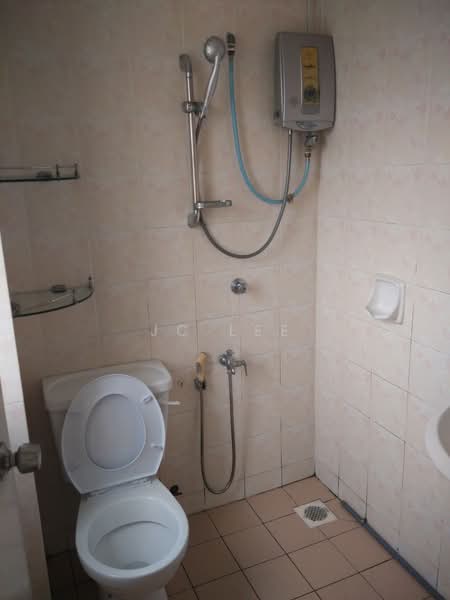 Kondominium untuk Dijual di D'aman Crimson - Jc Lee - Bathroom - PropertyGuru.com.my
