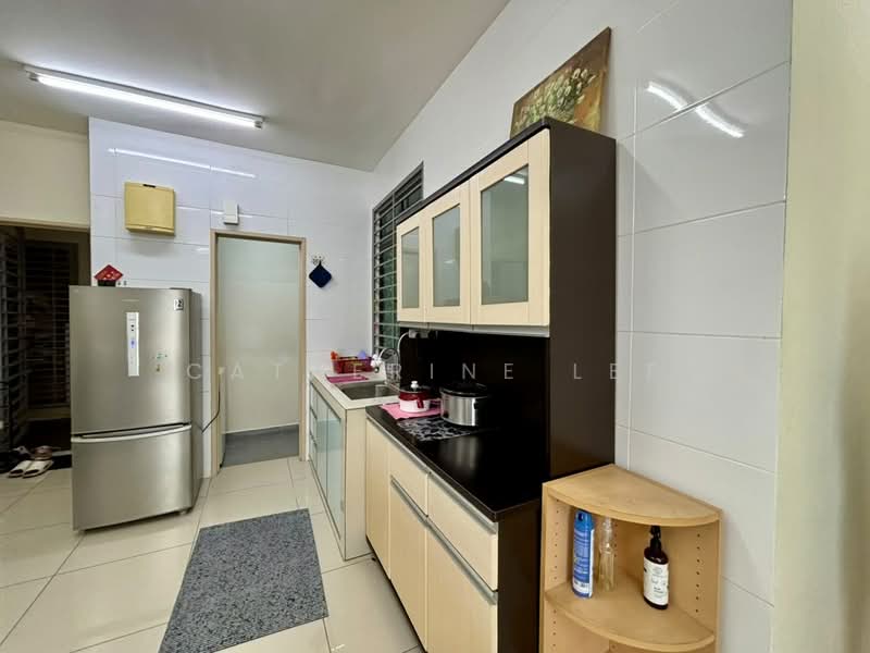 Service Residence for Rent at ARC @ Austin Hills - Catherine Lee - Kitchen - PropertyGuru.com.my
