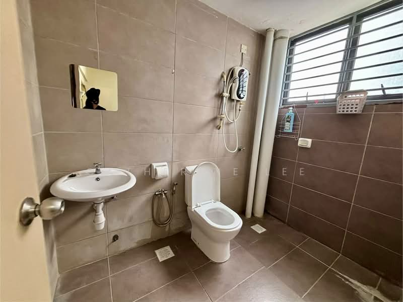 Service Residence for Rent at ARC @ Austin Hills - Catherine Lee - Bathroom - PropertyGuru.com.my