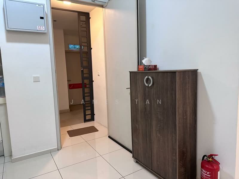 Servis Apartment untuk Disewa di D'sara Sentral - James Tan - Entrance - PropertyGuru.com.my