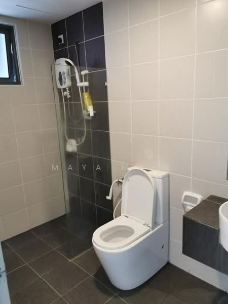 Servis Apartment untuk Disewa di Evo Soho Suite - Maya Myra - Bathroom - PropertyGuru.com.my