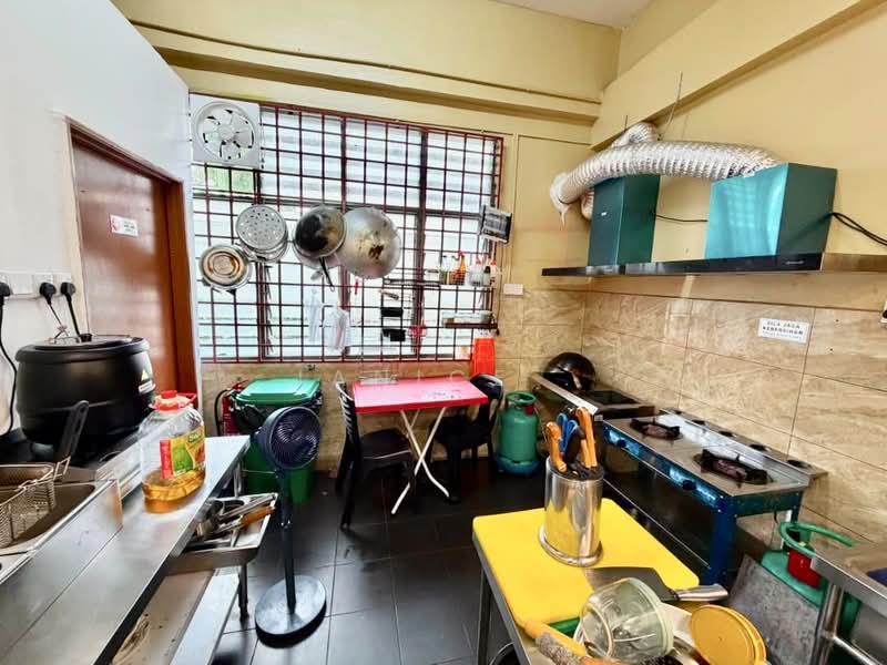 Shop / Office for Rent in Taman Universiti (Skudai) - Janice . - PropertyGuru.com.my