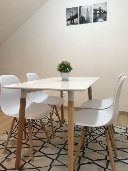 Servis Apartment untuk Disewa di Emporis - James Tan - Dining Room - PropertyGuru.com.my
