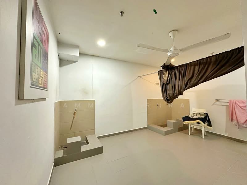 Hotel / Resort untuk Dijual di Kuala Lumpur (Kuala Lumpur) - Muhammad Ashraf . - Bathroom - PropertyGuru.com.my
