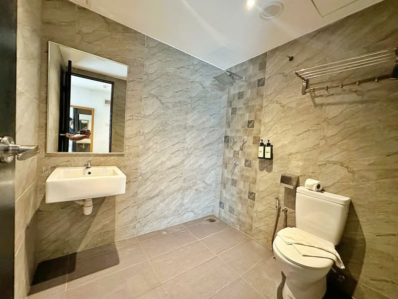 Hotel / Resort untuk Dijual di Kuala Lumpur (Kuala Lumpur) - Muhammad Ashraf . - Bathroom - PropertyGuru.com.my