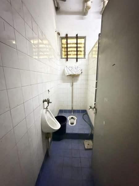 Shop / Office for Rent in U6, Pusat Perdagangan Subang Permai (Shah Alam) - Chong Yien Chin - PropertyGuru.com.my