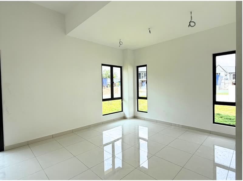 Semi-Detached House for Sale in Bandar Kinrara Seksyen 8 (Bandar Kinrara) - Danny Lee - Interior - PropertyGuru.com.my