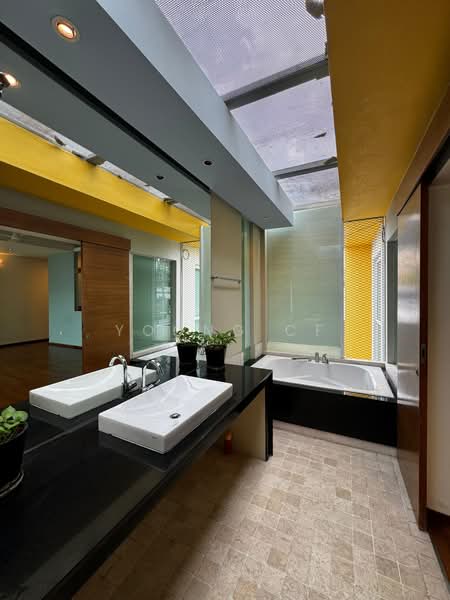 Rumah Banglo untuk Dijual di Bangsar (Kuala Lumpur) - Yoong CF - Bathroom - PropertyGuru.com.my