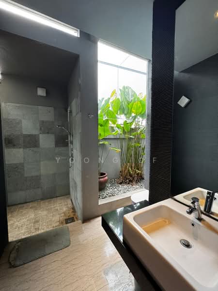 Rumah Banglo untuk Dijual di Bangsar (Kuala Lumpur) - Yoong CF - Bathroom - PropertyGuru.com.my
