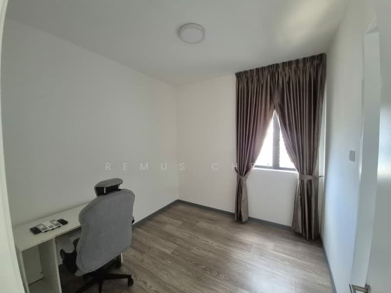 Service Residence for Rent at United Point (Residensi Berpadu) - Remus Chen - Study - PropertyGuru.com.my