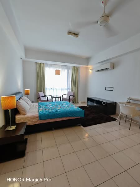 Kediaman Servis untuk Dijual di Amcorp Serviced Suites - Patricia Loh - Bedroom - PropertyGuru.com.my
