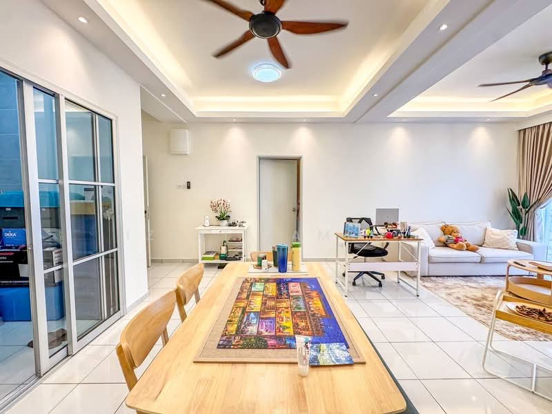 Condominium for Sale at Residensi Adelia - Izzat Zamros - PropertyGuru.com.my
