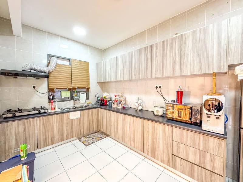 Condominium for Sale at Residensi Adelia - Izzat Zamros - PropertyGuru.com.my
