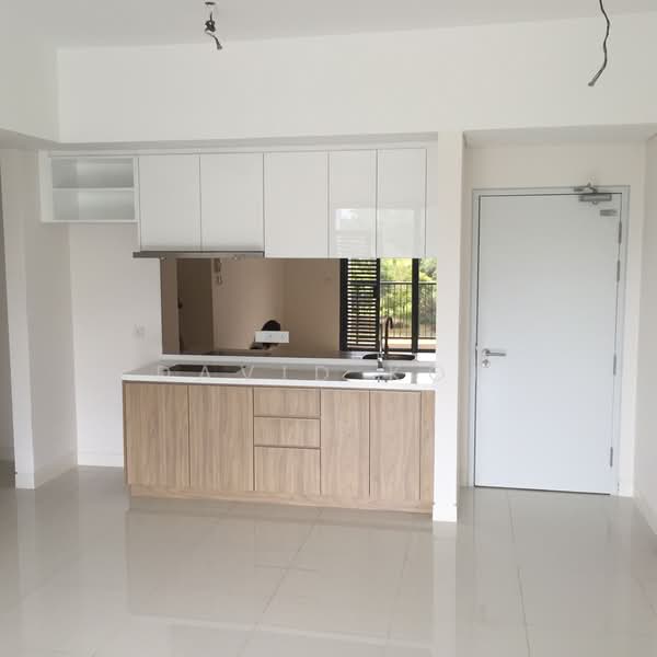 Service Residence for Sale at Radia Residences - David Kok - Kitchen - PropertyGuru.com.my