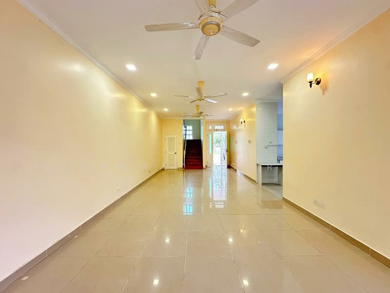 Semi-Detached House for Rent in Presint 18 (Putrajaya) - Muhammad Ashraf . - Living Room - PropertyGuru.com.my