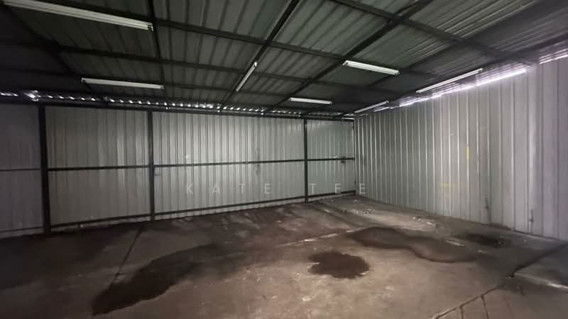 Cluster Factory for Sale in Eco Business Park 1 (Johor Bahru) - Kate Tee - Car Park - PropertyGuru.com.my