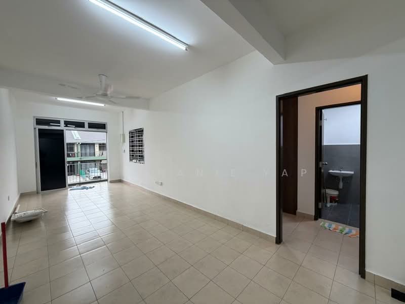 Townhouse for Rent in Skudai (Johor) - Stephanie Yap - Living Room - PropertyGuru.com.my