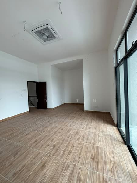 2-storey Terraced House for Rent in Taman Molek (Johor Bahru) - Iden Tan - Interior - PropertyGuru.com.my