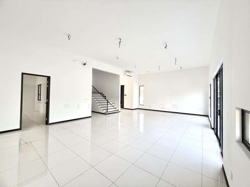 Rumah Berkembar untuk Dijual di Telok Panglima Garang (Selangor) - Wei Wei Low - PropertyGuru.com.my