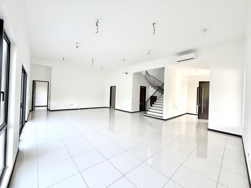 Rumah Berkembar untuk Dijual di Telok Panglima Garang (Selangor) - Wei Wei Low - PropertyGuru.com.my