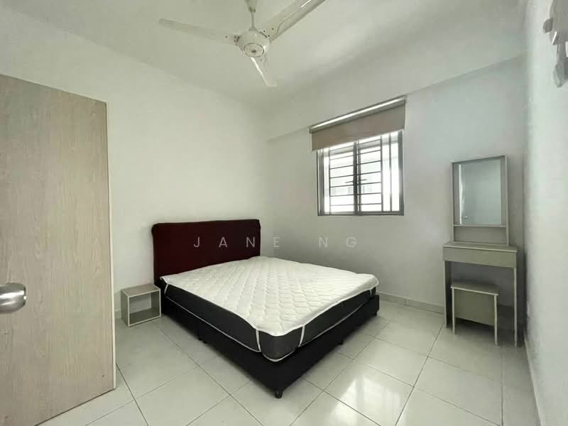 Pangsapuri untuk Disewa di Pinang Laguna - Jane Ng - Bedroom - PropertyGuru.com.my