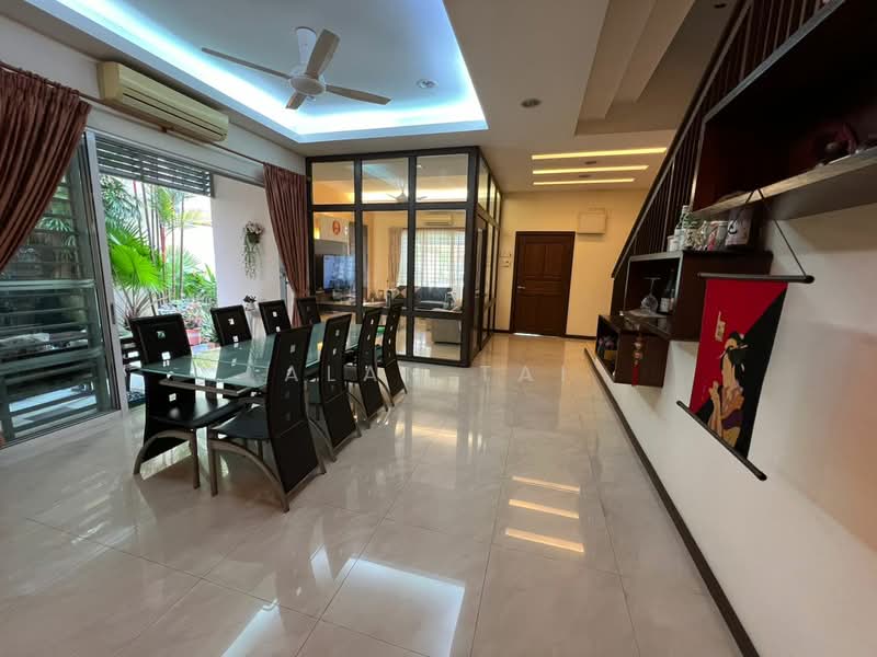 Rumah Banglo untuk Dijual di Shah Alam (Selangor) - Alan Tai - Dining Room - PropertyGuru.com.my
