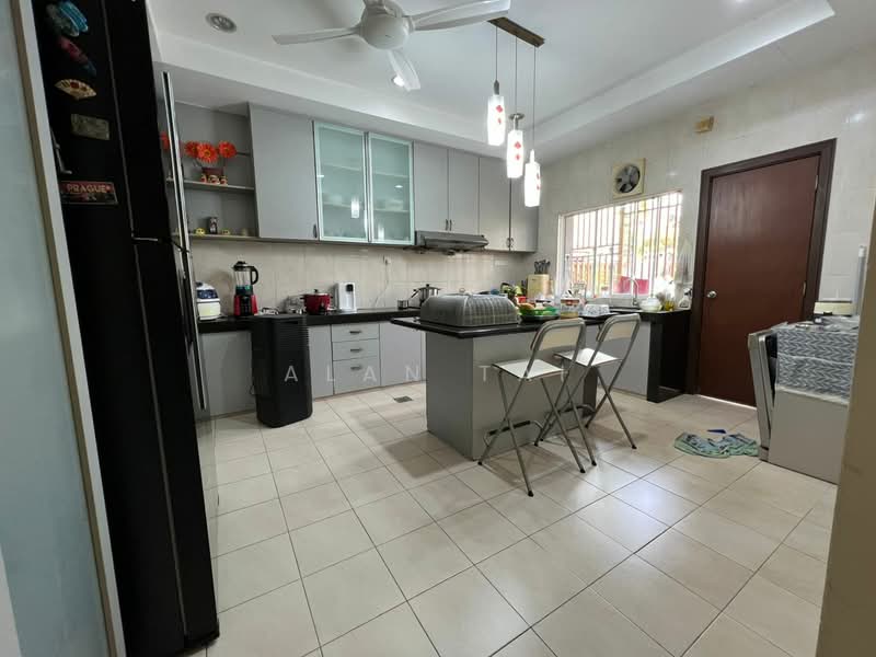Rumah Banglo untuk Dijual di Shah Alam (Selangor) - Alan Tai - Kitchen - PropertyGuru.com.my
