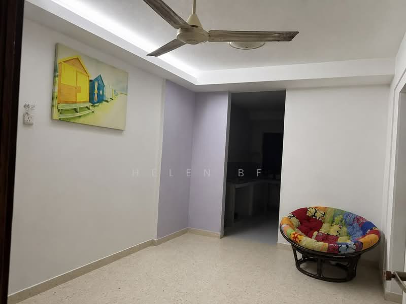 Rumah Flat untuk Disewa di Laksamana Cheng Ho - Helen BF - Living Room - PropertyGuru.com.my