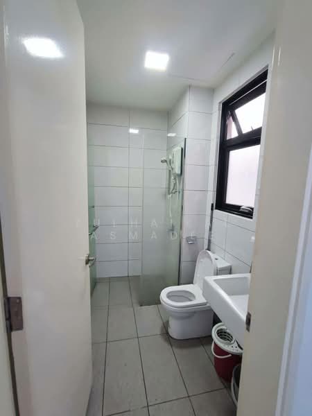Service Residence for Rent at Conezion Residences - Zulhaikal Asmadee - Bathroom - PropertyGuru.com.my