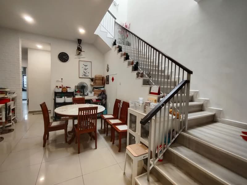 2-storey Terraced House for Sale in Bandar Indahpura (Kulai) - Robin Teo - Dining Room - PropertyGuru.com.my