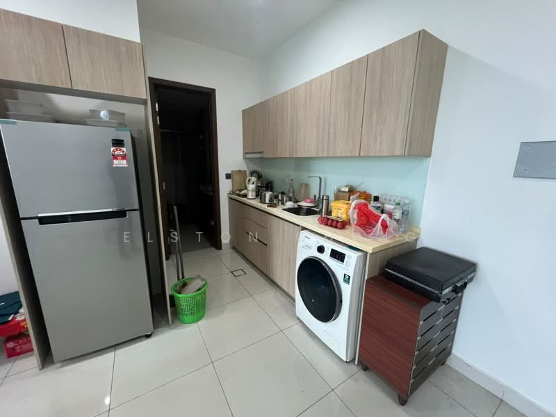 Service Residence for Sale at Green Haven - Elston Chong - Kitchen - PropertyGuru.com.my