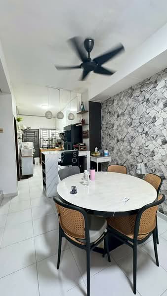 Rumah Teres 2.5 Tingkat untuk Dijual di Taman Scientex Pasir Gudang (Pasir Gudang) - Joseph Wong - Dining Room - PropertyGuru.com.my