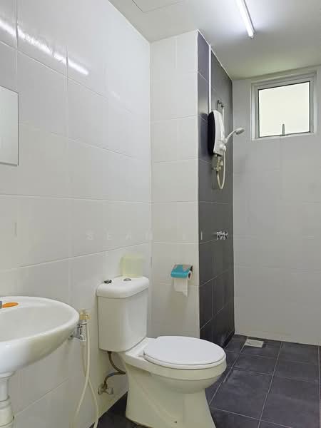 Servis Apartment untuk Dijual di Maxim Citylights @ Sentul KL - Sean Lim - Bathroom - PropertyGuru.com.my