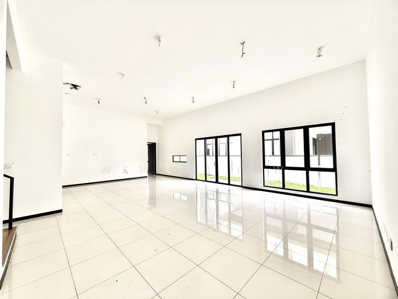 Semi-Detached House for Sale in Telok Panglima Garang (Selangor) - Wei Wei Low - PropertyGuru.com.my
