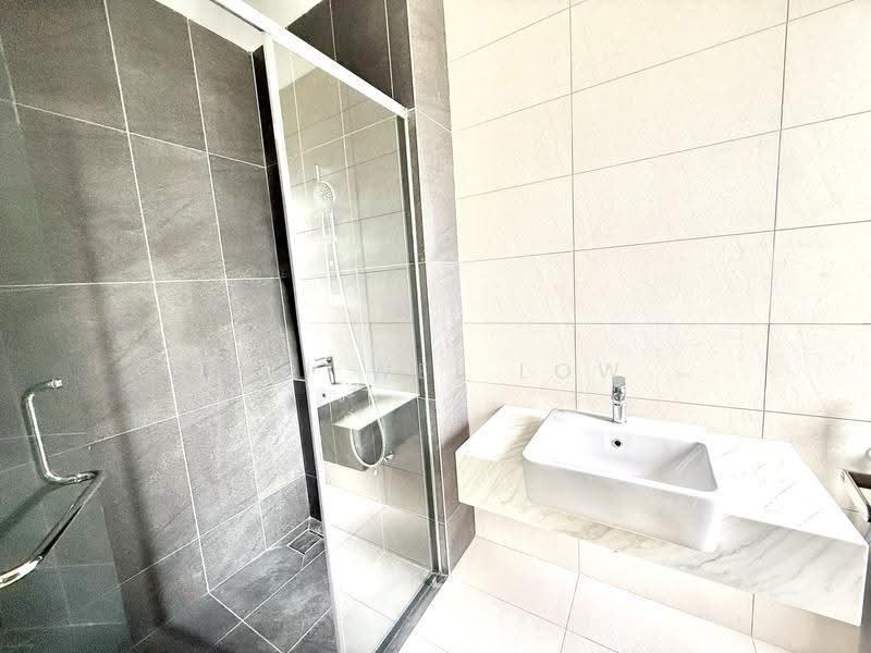 Semi-Detached House for Sale in Telok Panglima Garang (Selangor) - Wei Wei Low - PropertyGuru.com.my