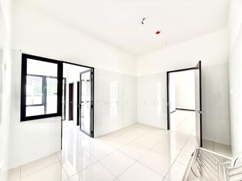 Semi-Detached House for Sale in Telok Panglima Garang (Selangor) - Wei Wei Low - PropertyGuru.com.my