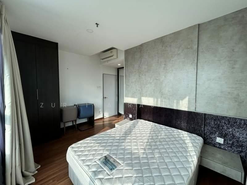 Service Residence for Sale at i-Suite @ i-City - Zuraina Rajudin - Bedroom - PropertyGuru.com.my